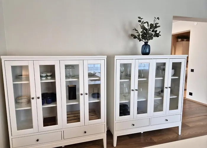 Old Town Apartment *